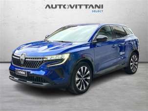 RENAULT Austral Elettrica/Benzina 2023 usata, Como