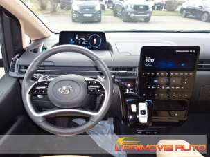 HYUNDAI Staria Diesel 2024 usata, Modena