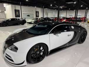 BUGATTI Veyron Benzina 2008 usata, Pistoia