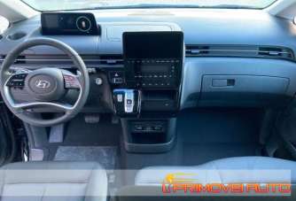 HYUNDAI Staria Diesel 2024 usata, Modena