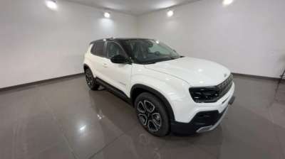 JEEP Avenger Elettrica/Benzina 2025 usata, Macerata