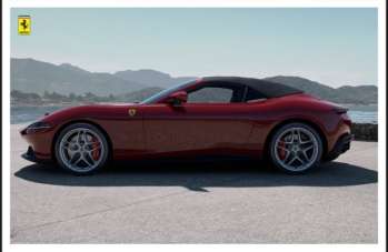 FERRARI Roma Benzina 2025 usata, Milano