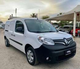 RENAULT Kangoo Diesel 2020 usata, Brindisi