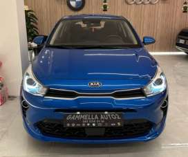 KIA Rio Elettrica/Benzina 2021 usata, Napoli