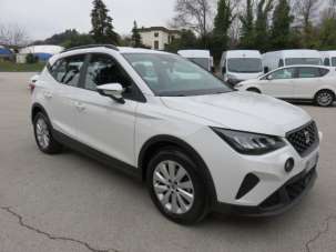 SEAT Arona Benzina 2023 usata, Macerata