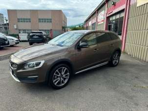 VOLVO V60 Cross Country Diesel 2018 usata, Torino