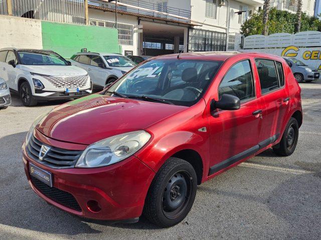 DACIA Sandero Benzina/GPL 2012 usata, Napoli foto