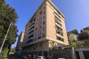 Vendita Esavani, Genova