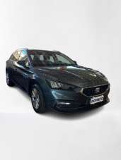 SEAT Leon Elettrica/Benzina 2022 usata, Cagliari