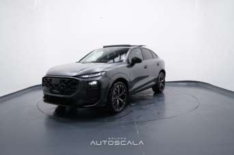AUDI Q3 Diesel 2026 usata, Napoli