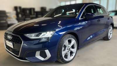 AUDI A3 Benzina 2024 usata, Milano