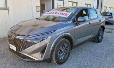 NISSAN Qashqai Elettrica/Benzina 2025 usata, Pesaro e Urbino