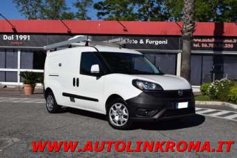 FIAT Doblo Benzina/Metano 2018 usata, Roma