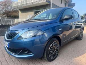 LANCIA Ypsilon Elettrica/Benzina 2022 usata, Torino