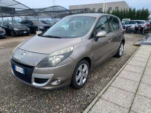 RENAULT Scenic Benzina 2010 usata, Pavia