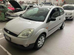 FORD Fiesta Benzina 2004 usata, Milano