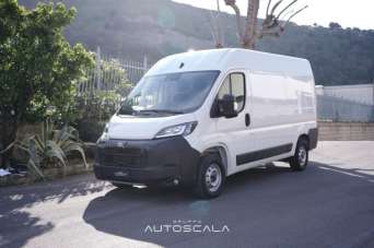 PEUGEOT Boxer Diesel 2026 usata, Napoli