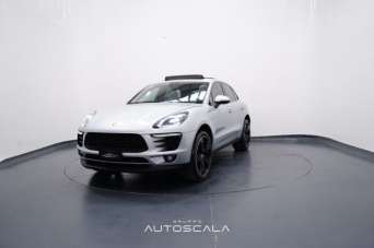 PORSCHE Macan Diesel 2015 usata, Napoli