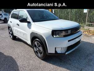 FIAT Grande Panda Elettrica/Benzina 2025 usata, Roma