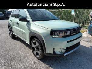FIAT Grande Panda Elettrica/Benzina 2025 usata, Roma