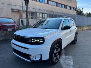 FIAT Grande Panda Elettrica/Benzina 2026 usata, Modena