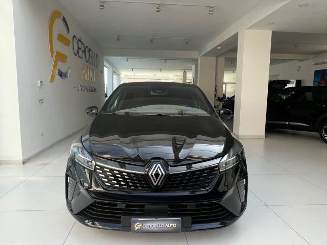 RENAULT Clio Benzina 2024 usata, Napoli foto