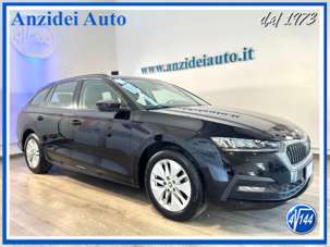 SKODA Octavia Elettrica/Benzina 2021 usata, Roma