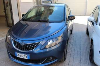 LANCIA Ypsilon Elettrica/Benzina 2023 usata, Trapani