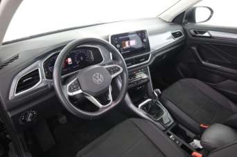 VOLKSWAGEN T-Roc Benzina 2025 usata VOLKSWAGEN T-Roc Benzina 2025 usata