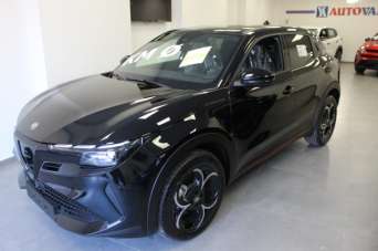 ALFA ROMEO Junior Elettrica/Benzina 2025 usata, Trapani
