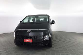 HYUNDAI Staria Diesel 2023 usata, Verona