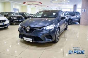 RENAULT Clio Benzina 2022 usata, Matera