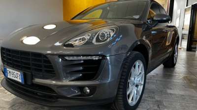 PORSCHE Macan Diesel 2015 usata, Cuneo