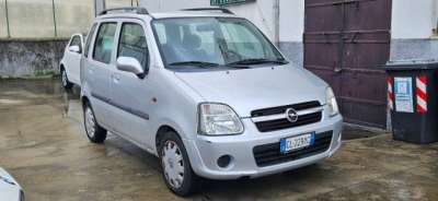 OPEL Agila Benzina 2004 usata, Roma