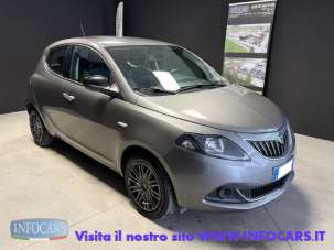 LANCIA Ypsilon Elettrica/Benzina 2022 usata, Padova