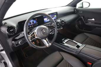 MERCEDES-BENZ A 180 Elettrica/Benzina 2023 usata, Verona