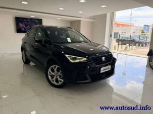 SEAT Arona Benzina 2023 usata, Taranto