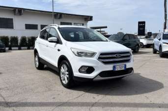 FORD Kuga Diesel 2018 usata, Latina