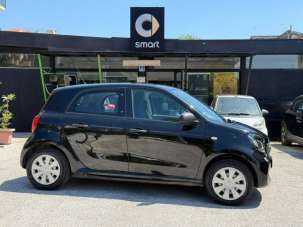 SMART ForFour Benzina 2016 usata, Caserta