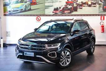 VOLKSWAGEN T-Roc Diesel 2023 usata, Bologna