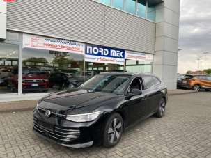 VOLKSWAGEN Passat Diesel 2025 usata, Treviso