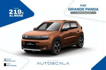 FIAT Grande Panda Elettrica/Benzina 2026 usata, Napoli