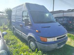 IVECO Daily Diesel 2001 usata, Roma