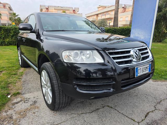 VOLKSWAGEN Touareg Diesel 2005 usata, Ascoli Piceno foto