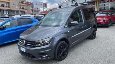 VOLKSWAGEN Caddy Diesel 2018 usata, Italia