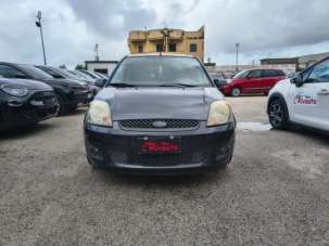 FORD Fiesta Benzina 2008 usata, Napoli