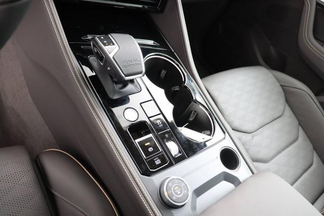VOLKSWAGEN Touareg Diesel 2026 usata, Avellino foto