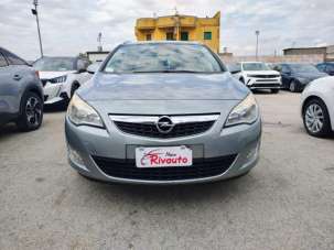 OPEL Astra Diesel 2011 usata, Napoli