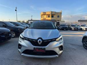 RENAULT Captur Benzina 2024 usata, Napoli