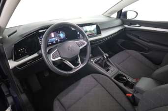 VOLKSWAGEN Golf Benzina 2023 usata, Verona